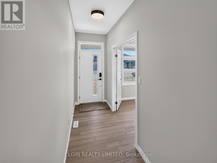 Photo 4 at 6 Finch Street, Tillsonburg