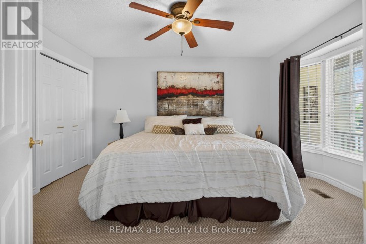 Photo 29 at 32 Wilkins Crescent, Tillsonburg