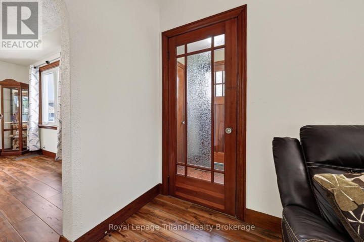 Photo 16 at 241 W Delatre Street, Ingersoll (Thamesford), Ingersoll