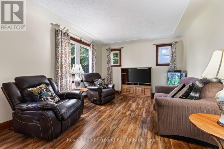 Photo 18 at 241 W Delatre Street, Ingersoll (Thamesford), Ingersoll