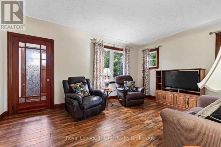 Photo 19 at 241 W Delatre Street, Ingersoll (Thamesford), Ingersoll