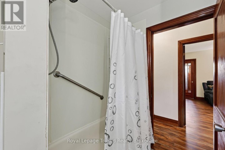 Photo 23 at 241 W Delatre Street, Ingersoll (Thamesford), Ingersoll