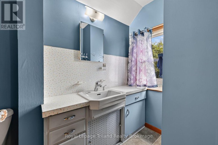 Photo 28 at 241 W Delatre Street, Ingersoll (Thamesford), Ingersoll