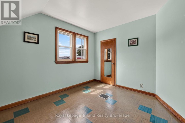 Photo 30 at 241 W Delatre Street, Ingersoll (Thamesford), Ingersoll