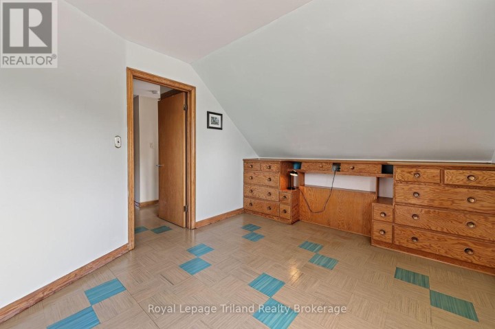 Photo 31 at 241 W Delatre Street, Ingersoll (Thamesford), Ingersoll