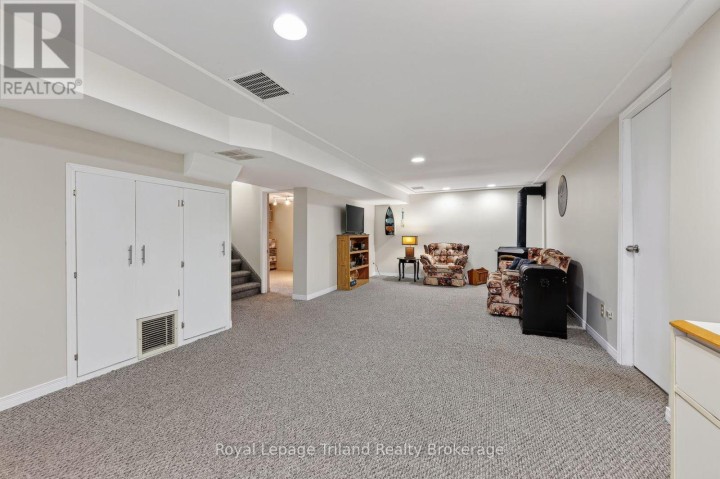 Photo 34 at 241 W Delatre Street, Ingersoll (Thamesford), Ingersoll