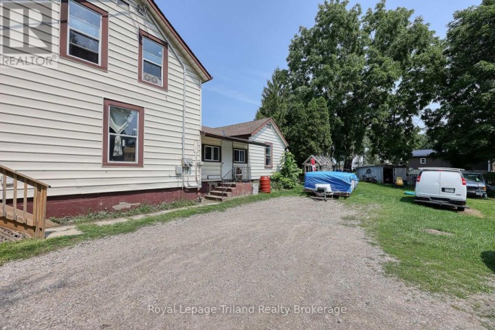 Photo 5 at 333234 Plank Line Road, Mount Elgin, South-West Oxford