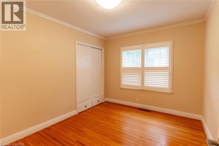 Photo 11 at 30 Proctor Avenue, Echo Place, Brantford