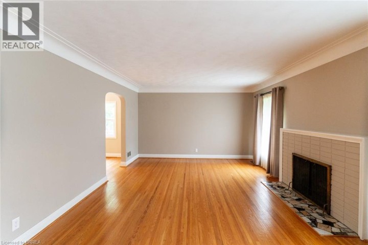 Photo 14 at 30 Proctor Avenue, Echo Place, Brantford
