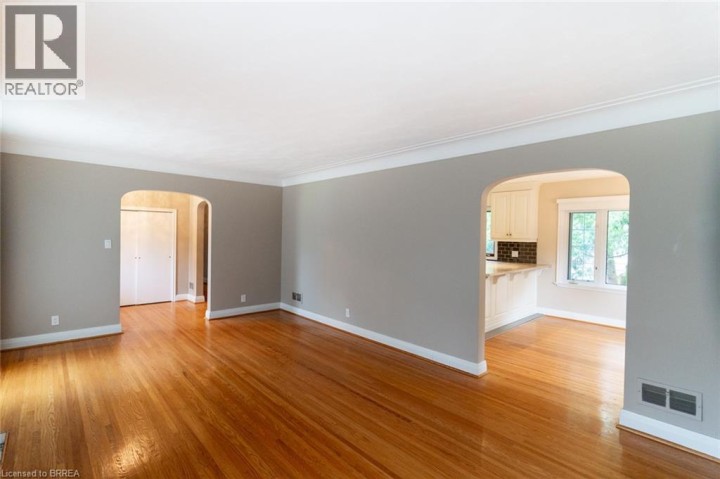 Photo 16 at 30 Proctor Avenue, Echo Place, Brantford