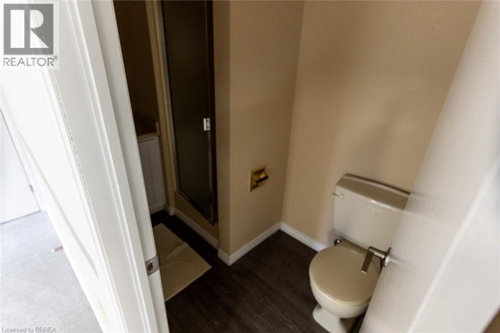 Photo 27 at 30 Proctor Avenue, Echo Place, Brantford