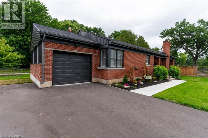 Photo 5 at 30 Proctor Avenue, Echo Place, Brantford