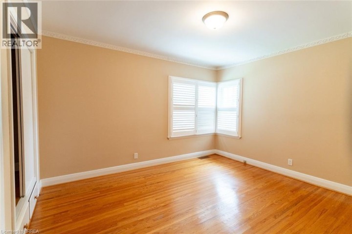 Photo 8 at 30 Proctor Avenue, Echo Place, Brantford