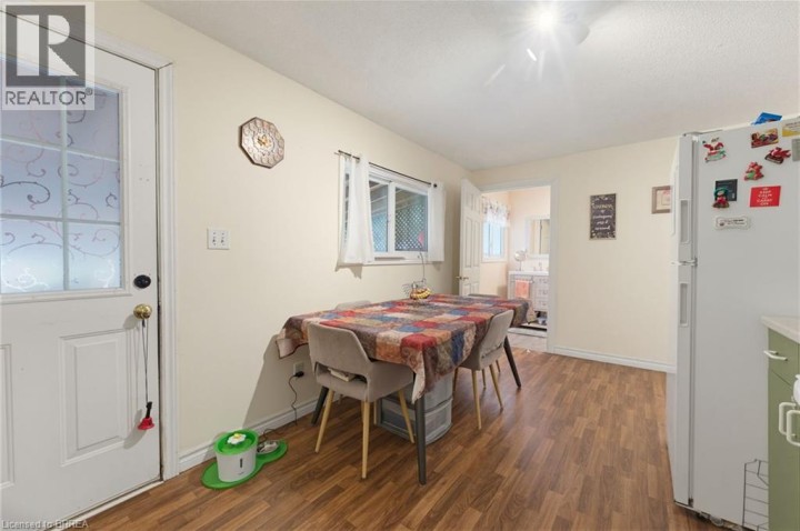 Photo 8 at 128 Mary Street, Victoria / Arthur, Brantford