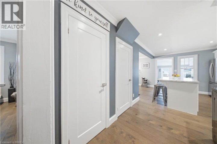 Photo 12 at 175 Grand River Avenue, Holmedale, Brantford