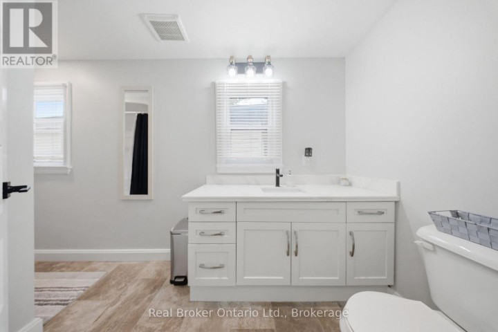 Photo 16 at 175 Grand River Avenue, Brantford