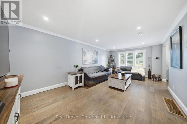 Photo 9 at 175 Grand River Avenue, Brantford