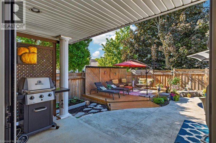 Photo 5 at 62 Varley Crescent, Northridge, Brantford