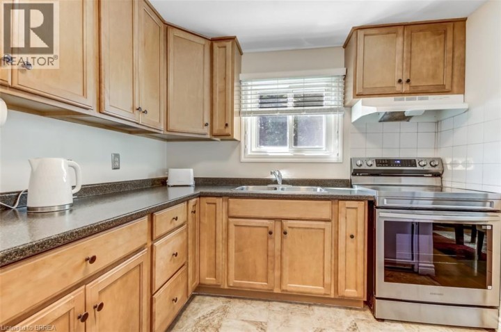 Photo 7 at 207 Dunsdon Street, Cedarland, Brantford