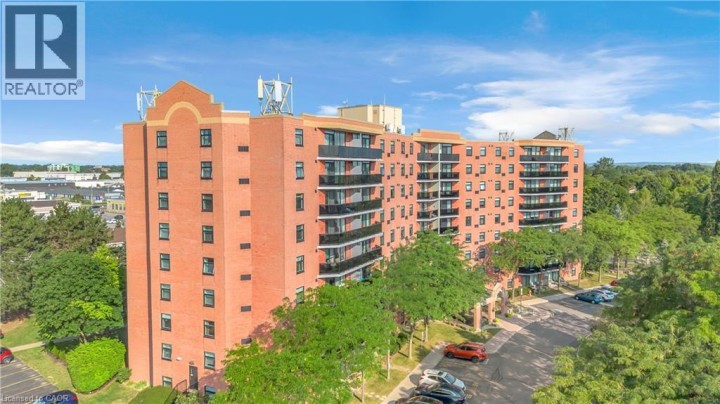 Photo 1 at 815 - 9 Bonheur Court, Brantwood Park, Brantford