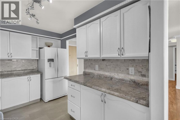Photo 6 at 815 - 9 Bonheur Court, Brantwood Park, Brantford