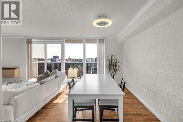 Photo 8 at 815 - 9 Bonheur Court, Brantwood Park, Brantford