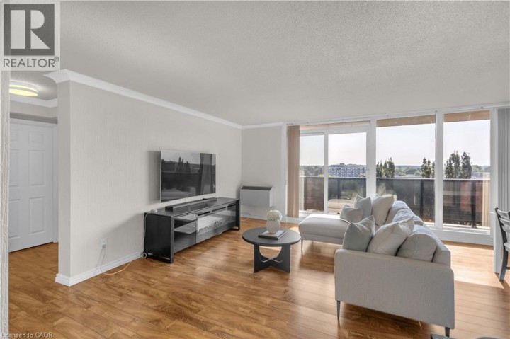 Photo 12 at 815 - 9 Bonheur Court, Brantwood Park, Brantford