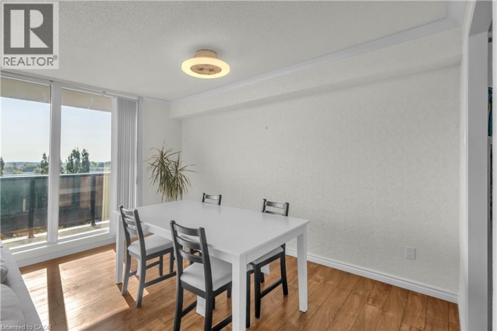 Photo 7 at 815 - 9 Bonheur Court, Brantwood Park, Brantford