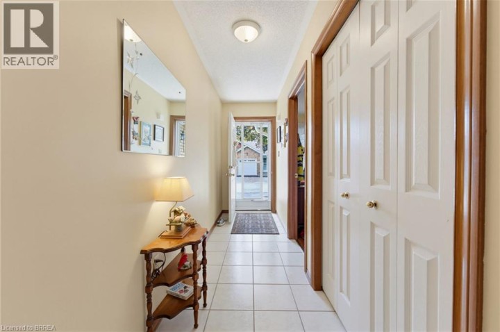 Photo 4 at 10 - 60 Whitlaw Way, Innerkip (Fair Grounds), Woodstock