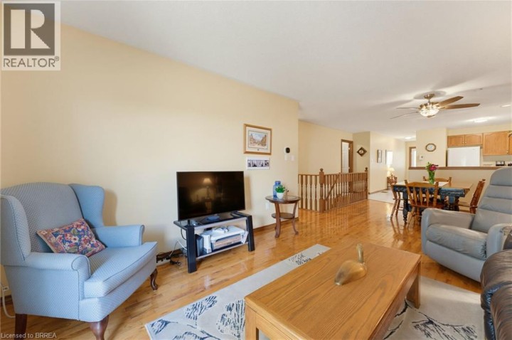 Photo 12 at 10 - 60 Whitlaw Way, Innerkip (Fair Grounds), Woodstock