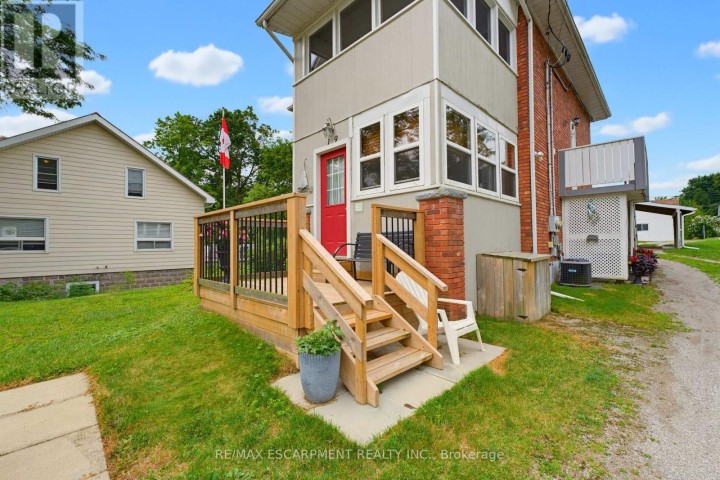 Photo 3 at 19 First Avenue, Port Dover, Norfolk County