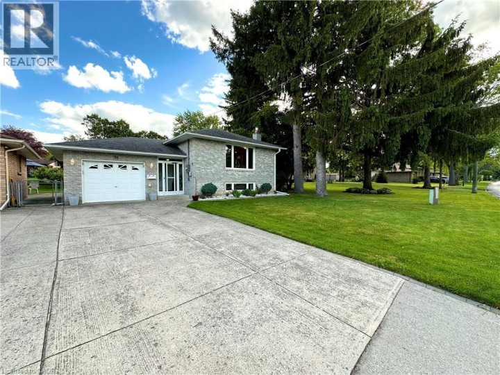 Photo 2 at 36 Oakhill Drive, Oakhill Dr, Brantford