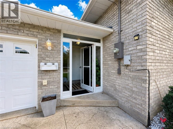Photo 5 at 36 Oakhill Drive, Oakhill Dr, Brantford