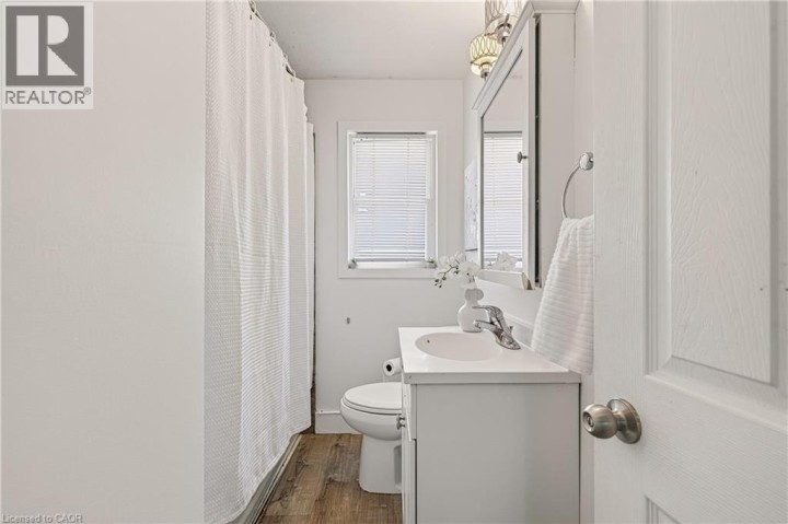 Photo 15 at 18 Willowdale Street, Oakhill Dr, Brantford