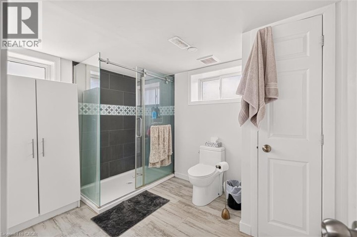 Photo 25 at 18 Willowdale Street, Oakhill Dr, Brantford