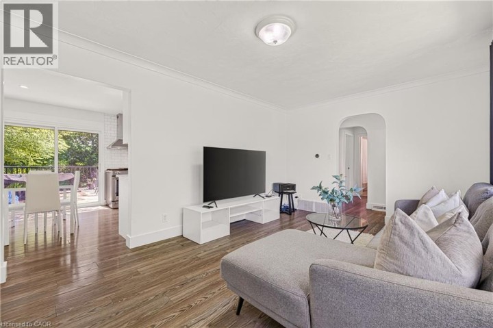 Photo 6 at 18 Willowdale Street, Oakhill Dr, Brantford