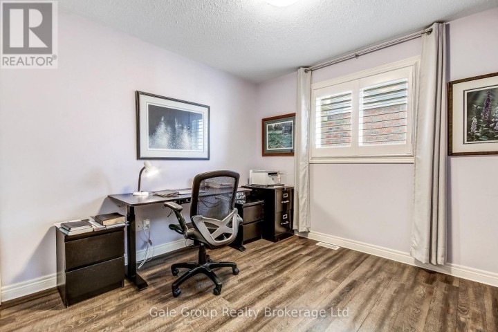 Photo 10 at 402 Fairway Road, Woodstock - North, Woodstock