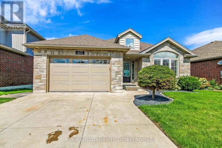 Photo 2 at 402 Fairway Road, Woodstock - North, Woodstock