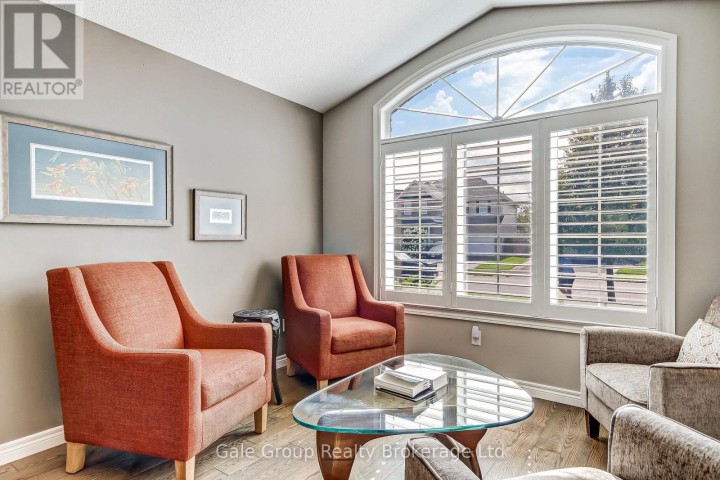 Photo 4 at 402 Fairway Road, Woodstock - North, Woodstock