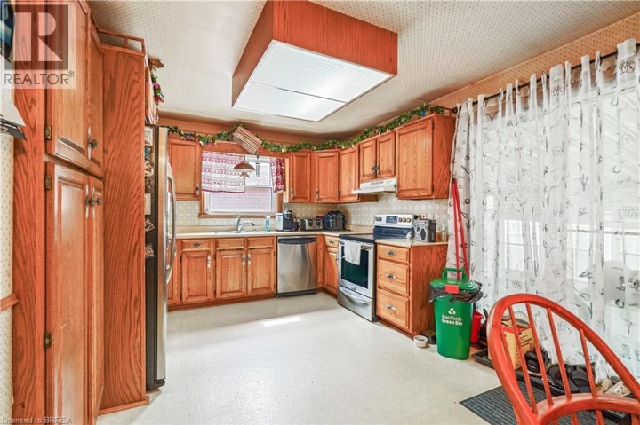 Photo 11 at 60 N Park Road, Echo Place, Brantford