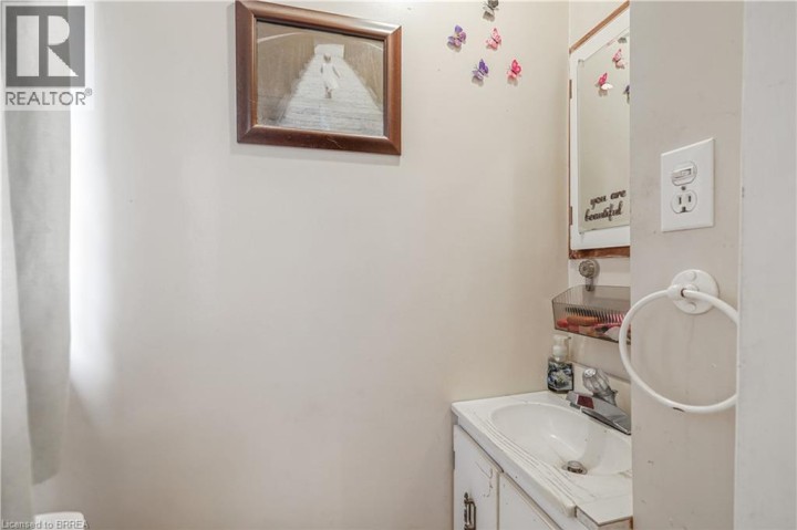 Photo 17 at 60 N Park Road, Echo Place, Brantford