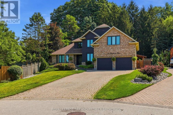 Photo 1 at 39 Hutchinson Place, Woodstock - North, Woodstock