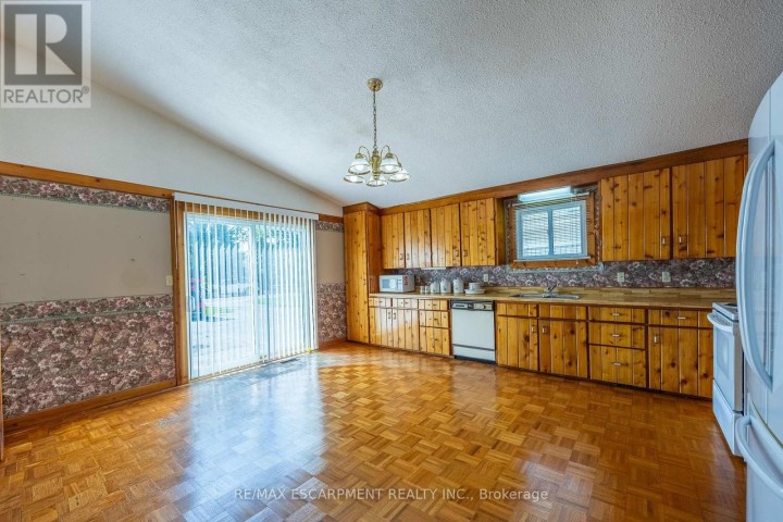 Photo 11 at 1032 Main Street, Port Dover, Norfolk County