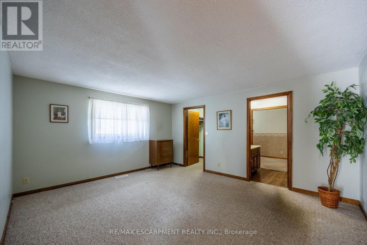 Photo 13 at 1032 Main Street, Port Dover, Norfolk County