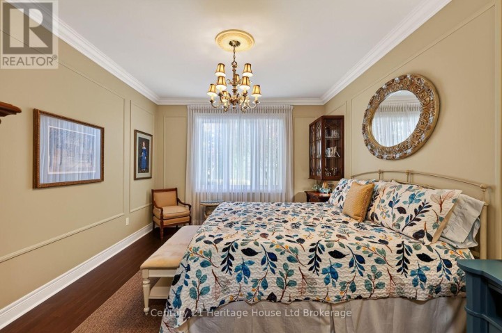 Photo 17 at 528 Baldwin Crescent, Woodstock - North, Woodstock