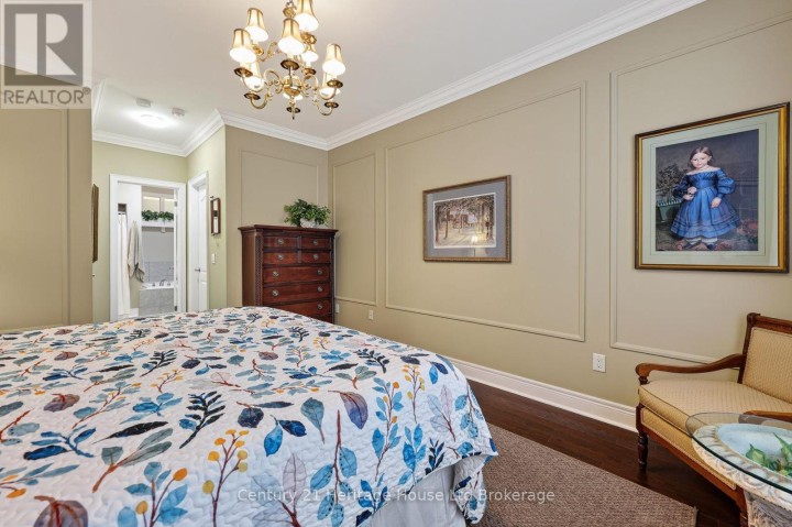 Photo 19 at 528 Baldwin Crescent, Woodstock - North, Woodstock