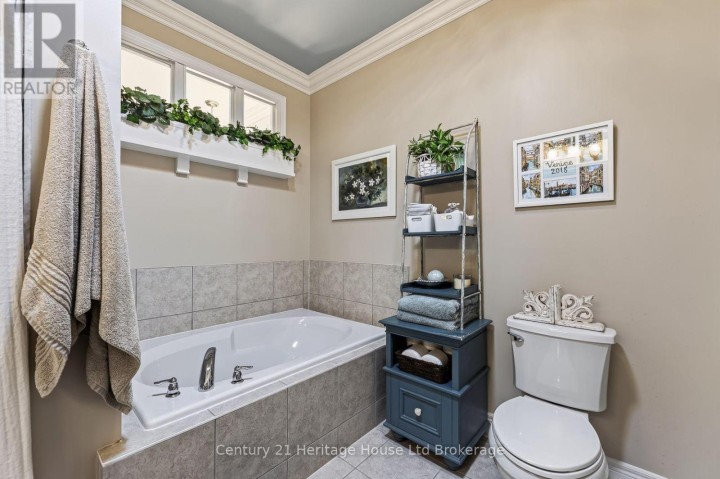 Photo 21 at 528 Baldwin Crescent, Woodstock - North, Woodstock