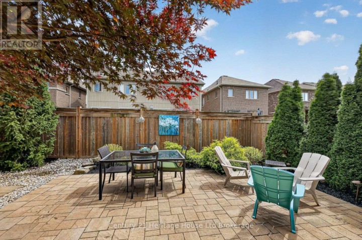Photo 37 at 528 Baldwin Crescent, Woodstock - North, Woodstock