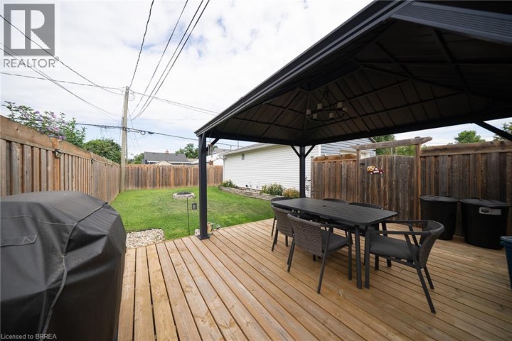 Photo 22 at 77 Eighth Avenue, Eagle Place East, Brantford