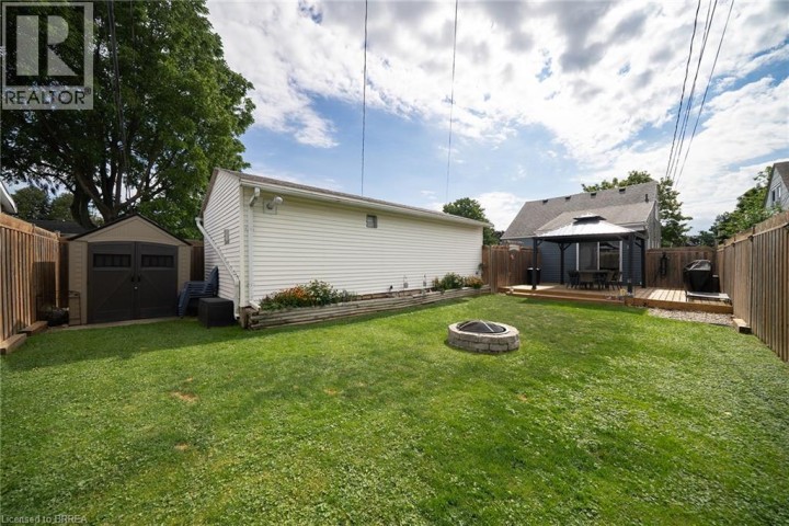 Photo 23 at 77 Eighth Avenue, Eagle Place East, Brantford